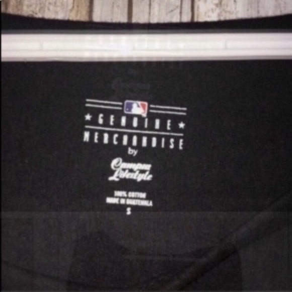 MLB Pittsburgh Pirates Long Sleeve Tee - Picture 4 of 5